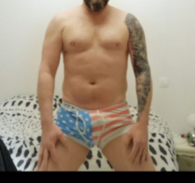 Profil de Yi, 42 ans, Gay club à Unterägeri (Zoug)