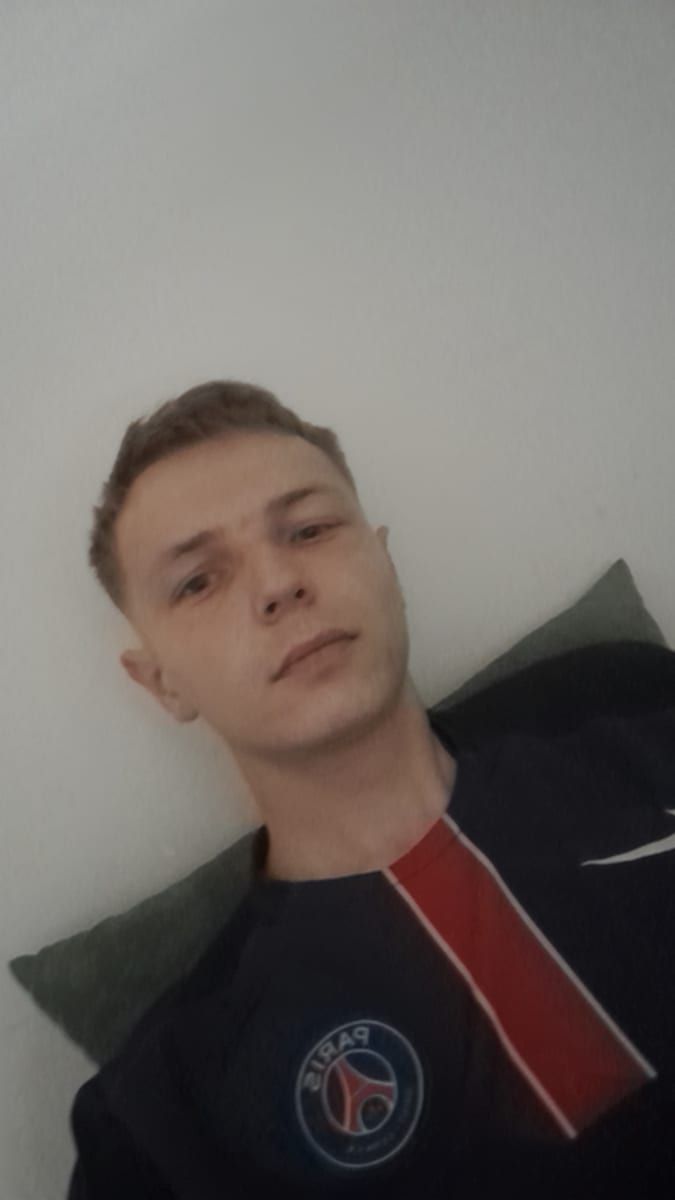 Profil de Yacob, 31 ans, Gay club à Neudorf (Lucerne)