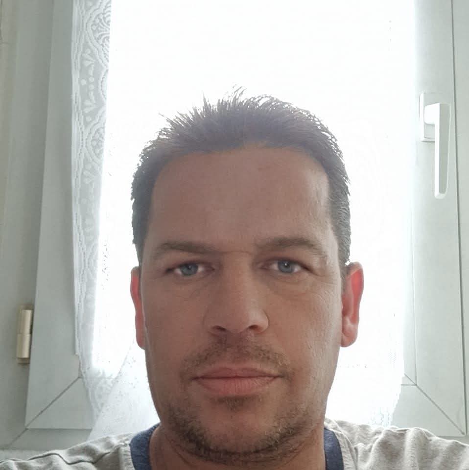 Profil de Yaël, 45 ans, Gay club à Gland (Vaud)
