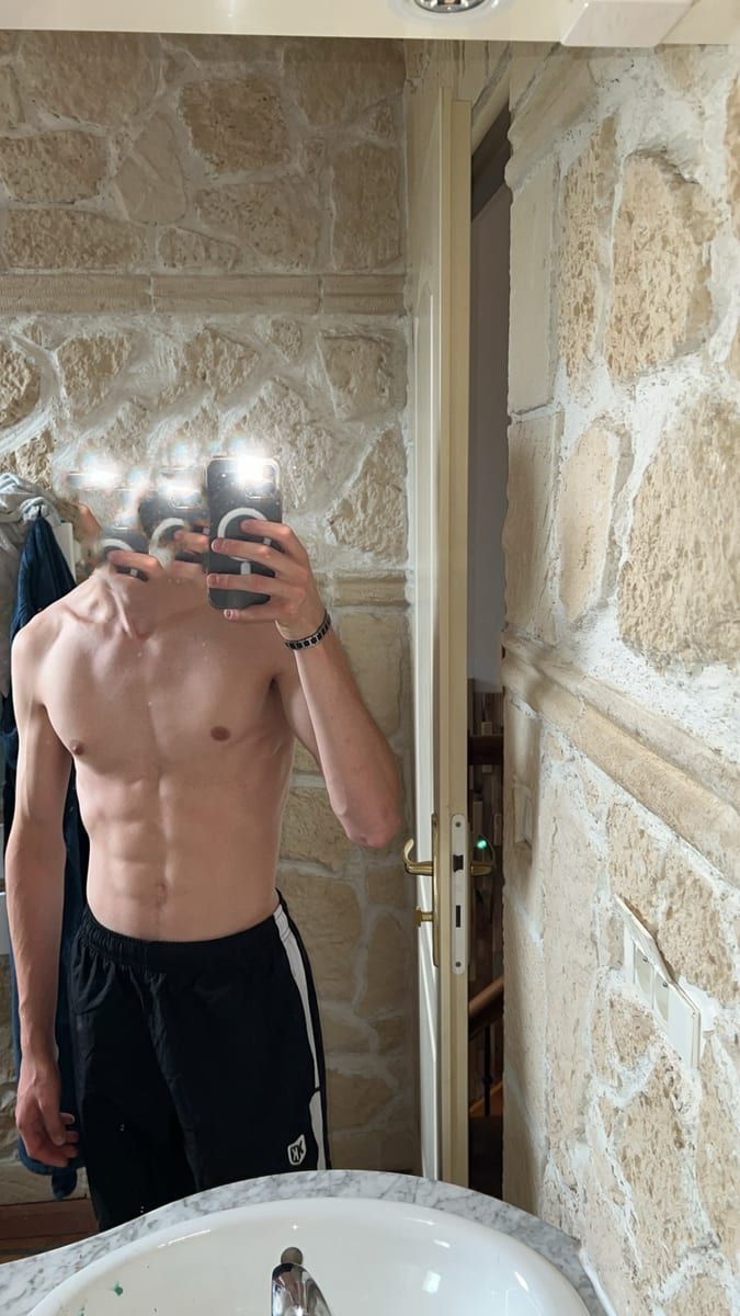 Profil de Yonathan, 31 ans, Gay club à Trasadingen (Schaffhouse)