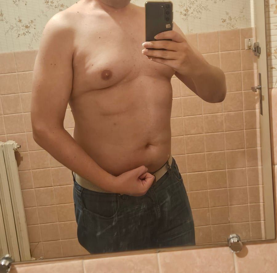 Profil de Jad, 27 ans, Gay club à Wikon (Lucerne)