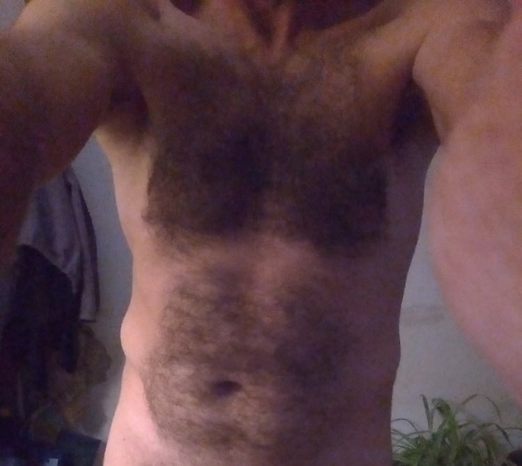 Profil de Kengi, 45 ans, Gay club à Wirzweli (Nidwald)