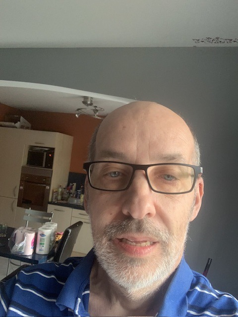 Profil de Youba, 31 ans, Gay club à Oberbalmberg (Soleure)