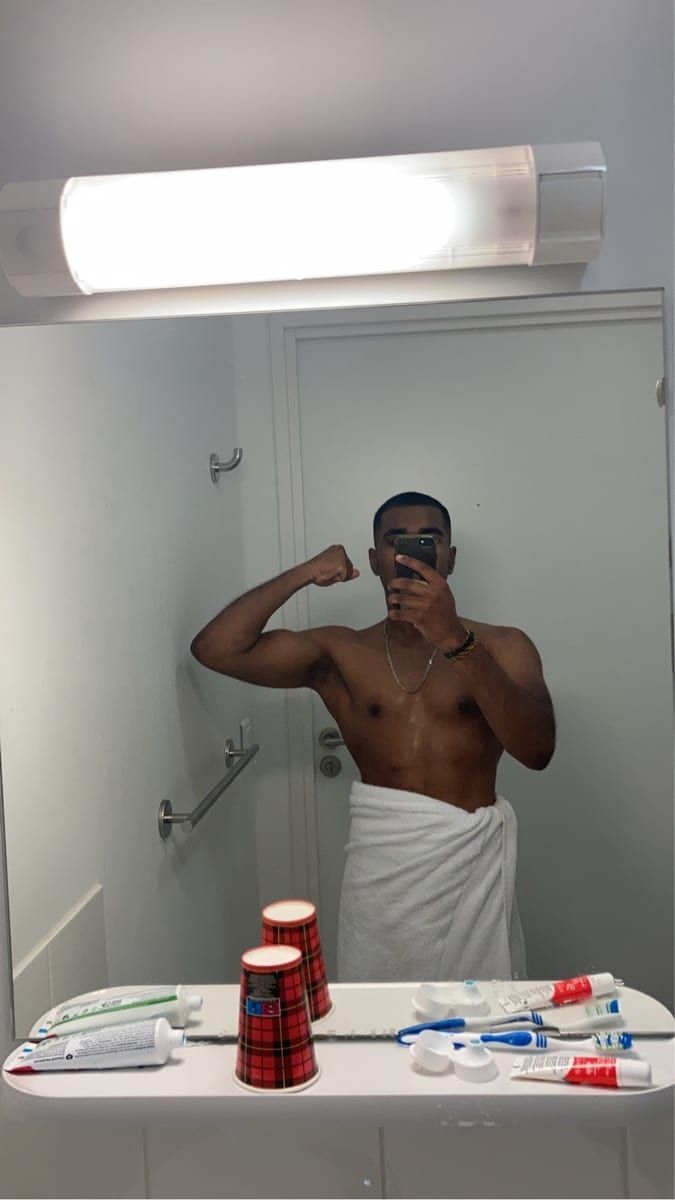 Samed - Gay club à Zignau Profil de Samed, 39 ans, Gay club à Zignau (Grisons)