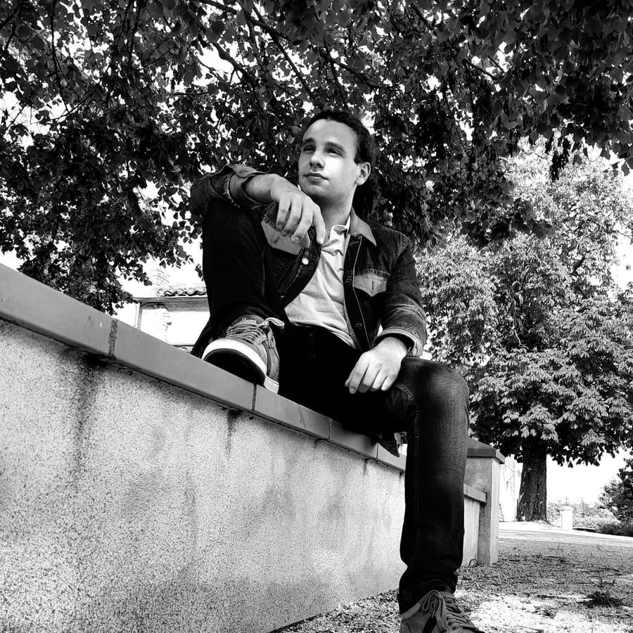 Silvino - Gay club à Bibern SO Profil de Silvino, 34 ans, Gay club à Bibern SO (Soleure)
