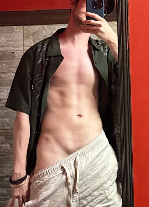 Profil de Hypolite, 31 ans, Gay club à Romanel-sur-Morges (Vaud)