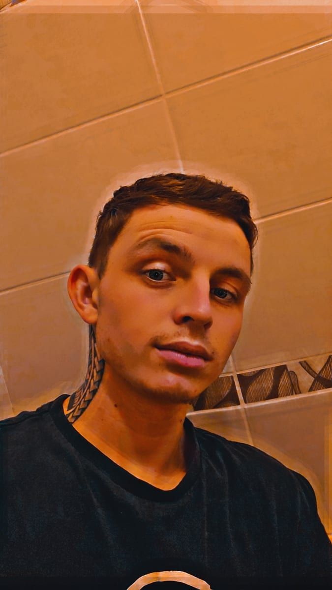 Bassem - Gay club à Cuarnens Profil de Bassem, 31 ans, Gay club à Cuarnens (Vaud)