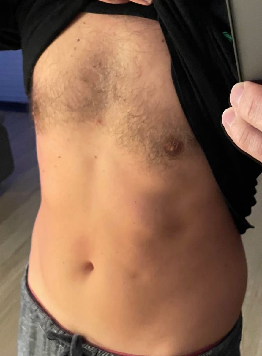 Profil de Aslem, 29 ans, Gay club à Les Avants (Vaud)