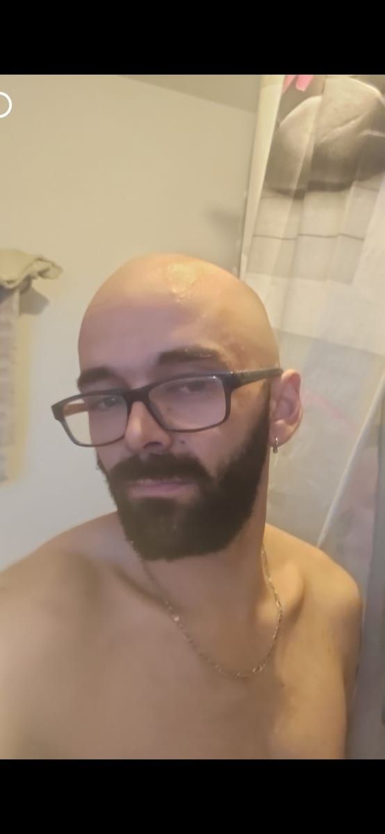 Profil de Amirouche, 37 ans, Gay club à Wolhusen (Lucerne)