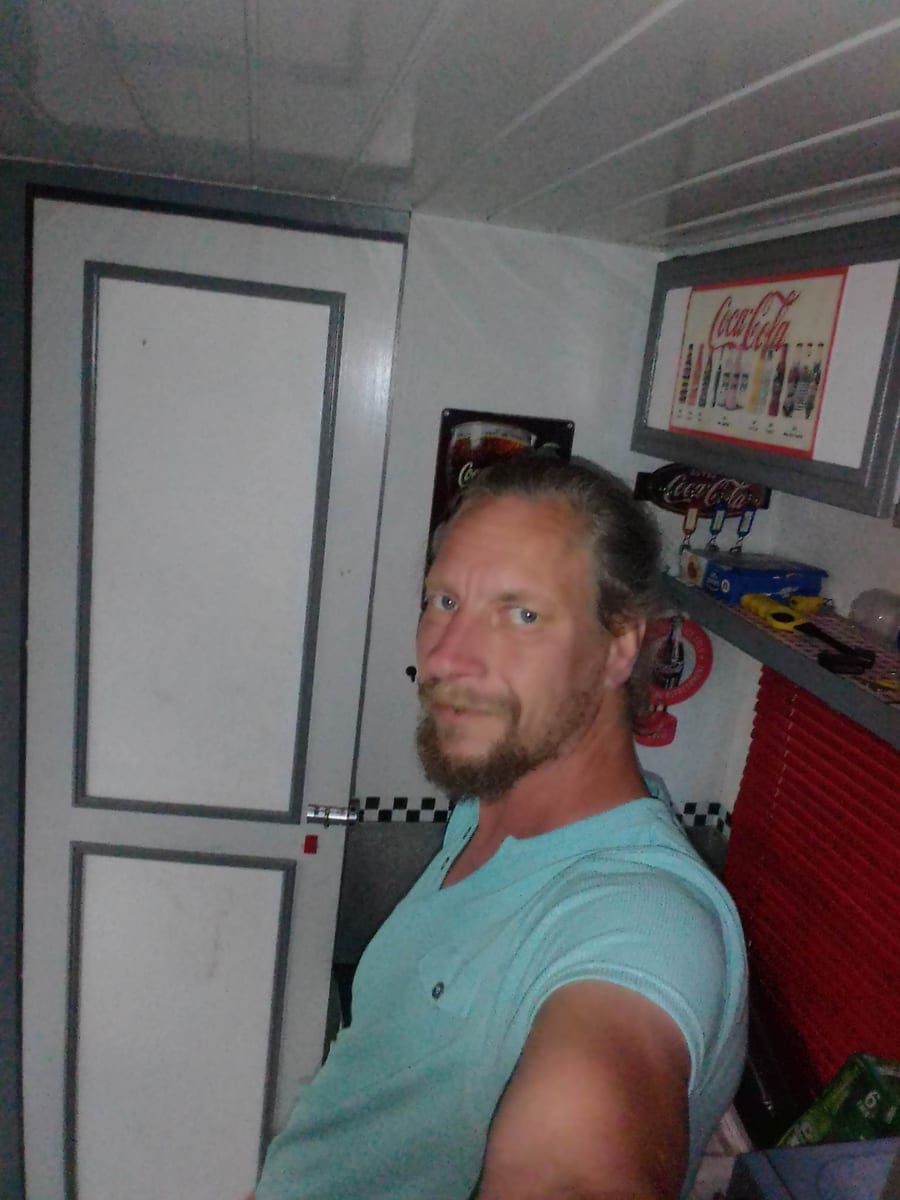 Profil de Alpay, 23 ans, Gay club à Kulmerau (Lucerne)