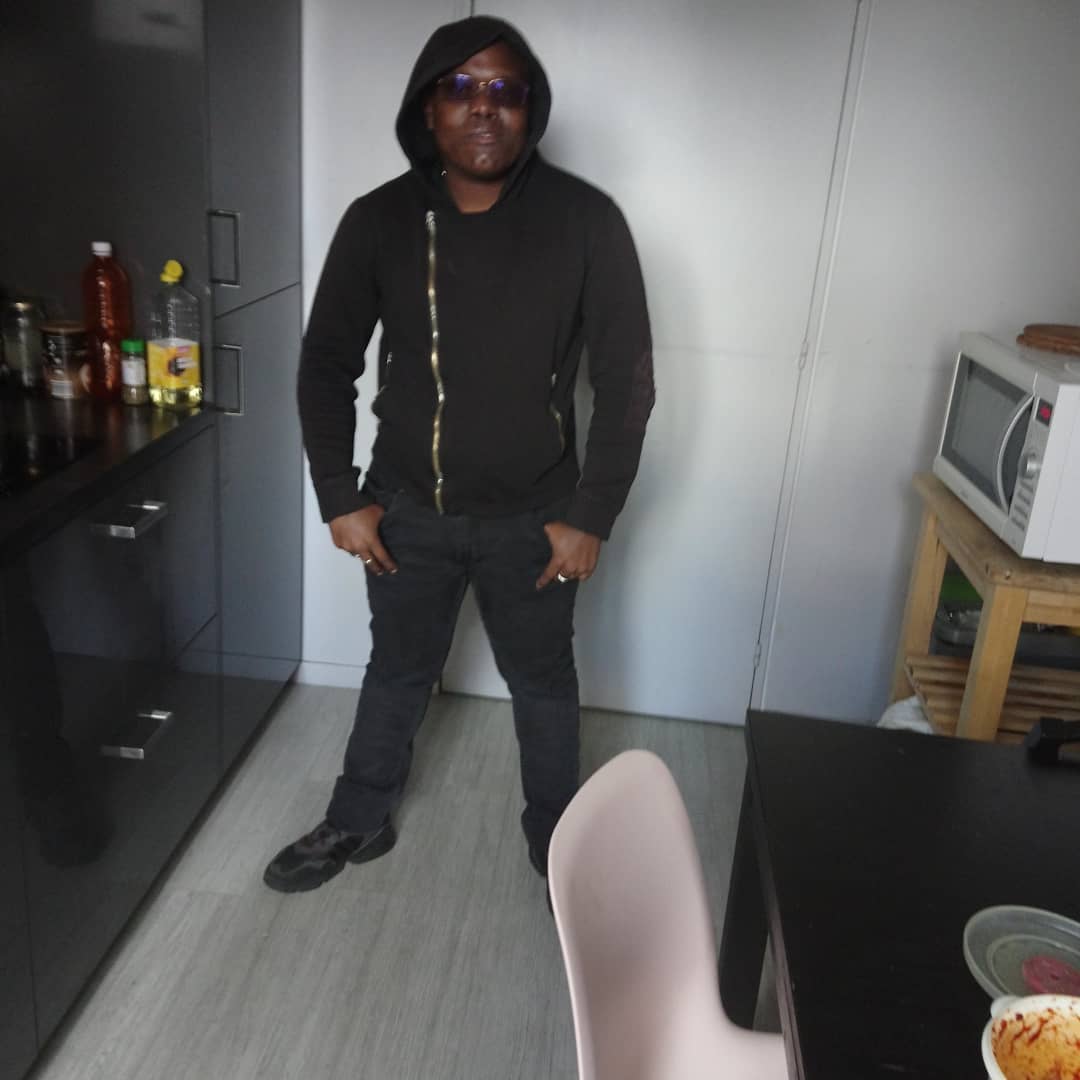 Profil de Jonny, 25 ans, Gay club à Zugerberg (Zoug)