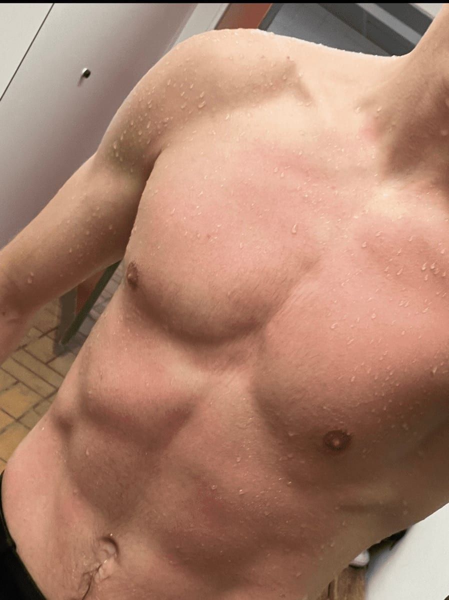 Profil de Mensah, 39 ans, Gay club à Tannay (Vaud)