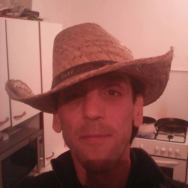 Profil de Kazimir, 29 ans, Gay club à Walzenhausen (Appenzell Rhodes-Extérieures)