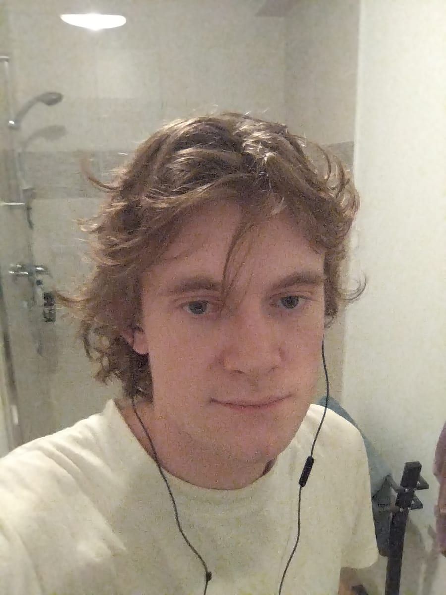 Profil de Amelin, 31 ans, Gay club à Yvorne (Vaud)