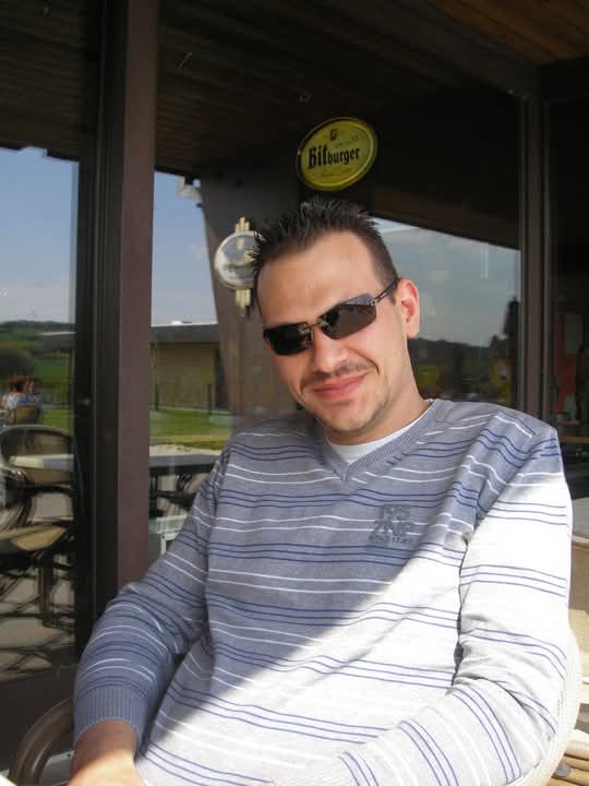 Profil de Birame, 40 ans, Gay club à Lax (Valais)