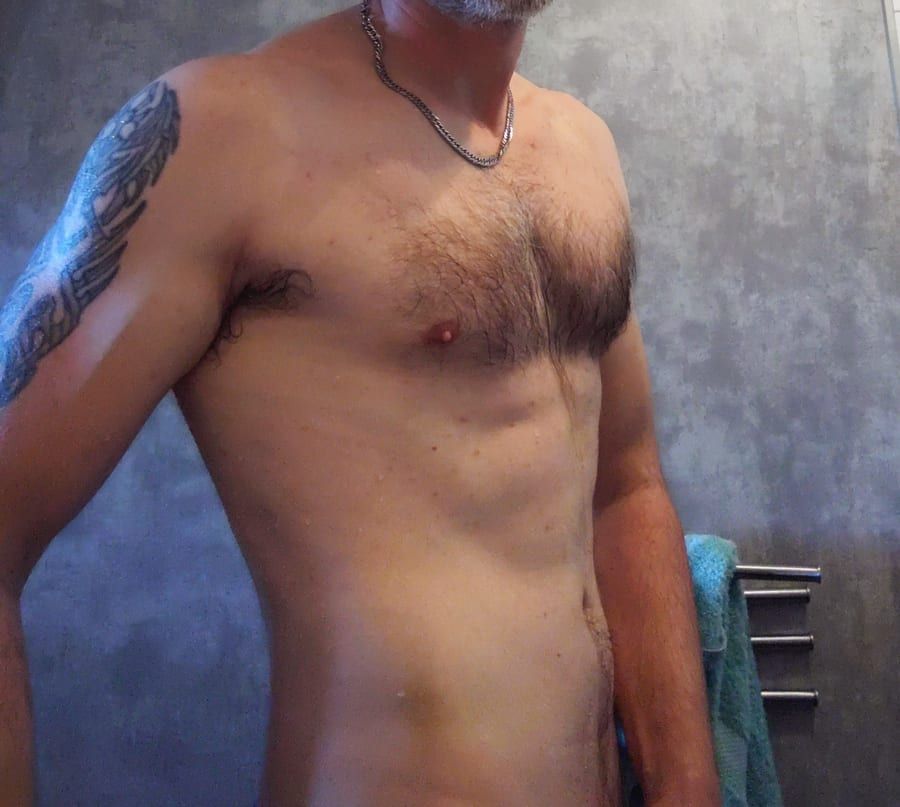 Profil de Safwan, 44 ans, Gay club à Frasses (Fribourg)