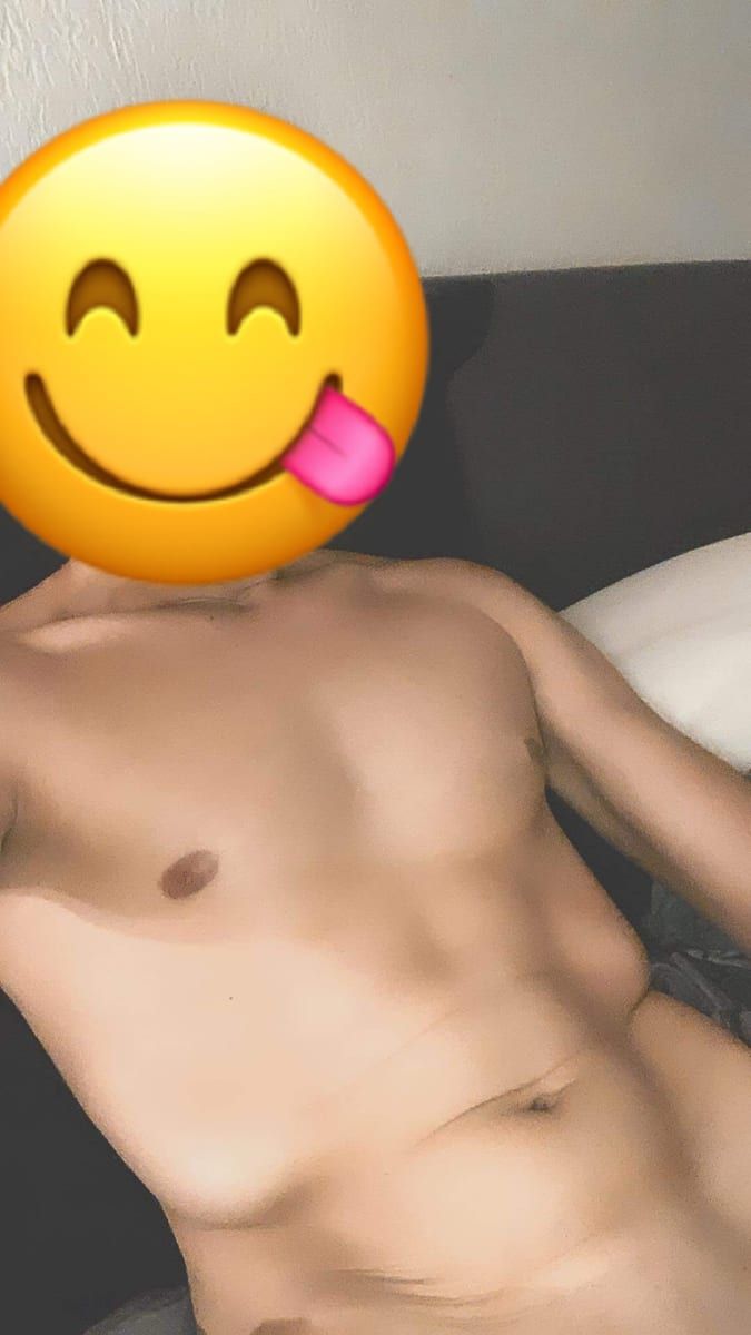 Profil de Berat, 26 ans, Gay club à Hofstatt (Lucerne)
